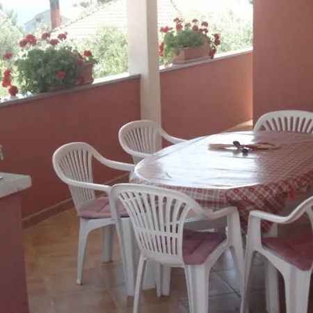 Mare - With Large Terrace *