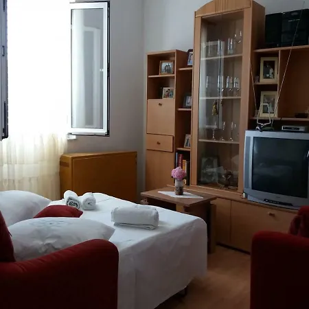 Mare - With Large Terrace *