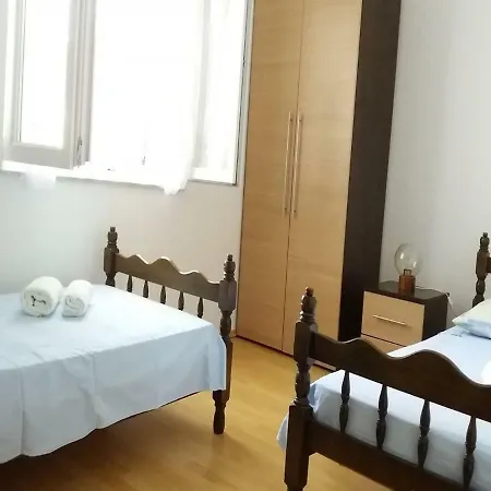 Mare - With Large Terrace * Dobropoljana
